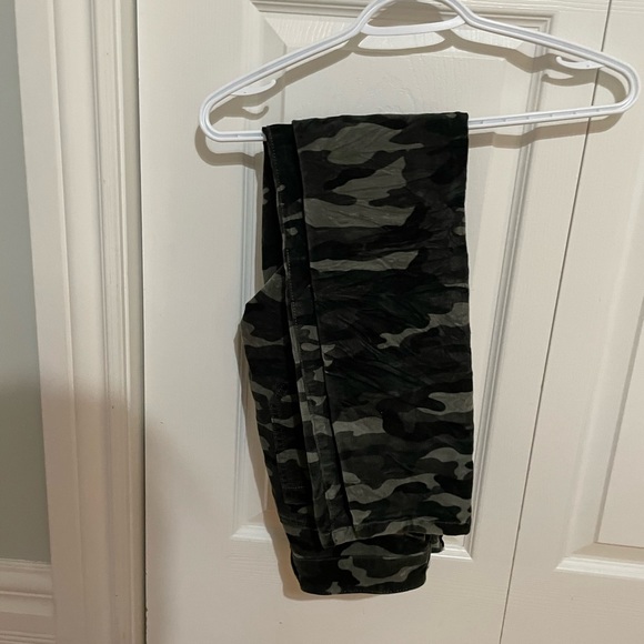 Anthropology Pilcro and The Letterpress High Rise Skinny Corduroy Green … - Picture 4 of 5